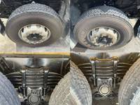 いすゞギガ汚泥吸引車大型（10t）[写真14]