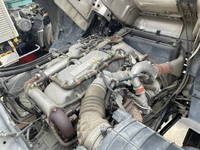 いすゞギガ汚泥吸引車大型（10t）[写真20]