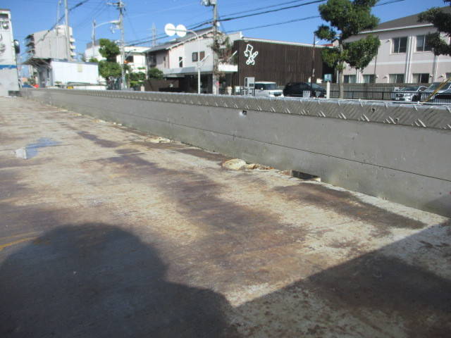 いすゞギガアルミブロック大型（10t）[写真13]