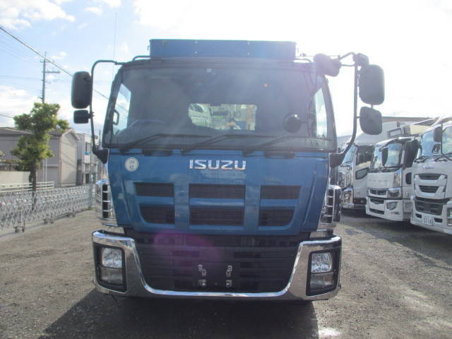 いすゞギガアルミブロック大型（10t）[写真05]