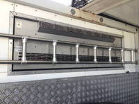 日野レンジャー冷蔵冷凍ウイング増トン（6t・8t）[写真12]