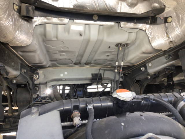 日野レンジャー冷蔵冷凍ウイング増トン（6t・8t）[写真23]