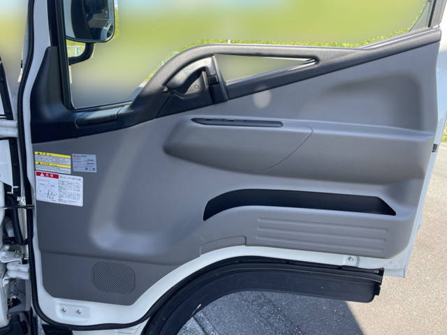 三菱ふそうキャンターダンプ小型（2t・3t）[写真27]