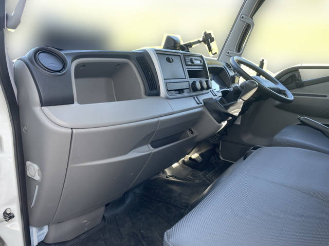 三菱ふそうキャンターダンプ小型（2t・3t）[写真30]