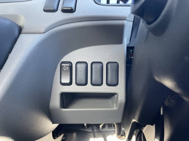 三菱ふそうキャンターダンプ小型（2t・3t）[写真37]