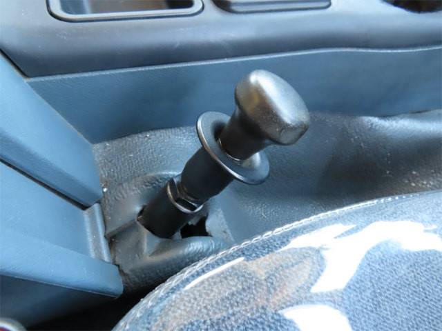 三菱ふそうスーパーグレートコンテナ専用車大型（10t）[写真13]