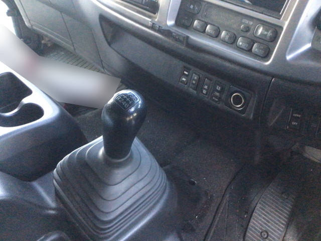 日野レンジャーアルミウイング中型（4t）[写真27]