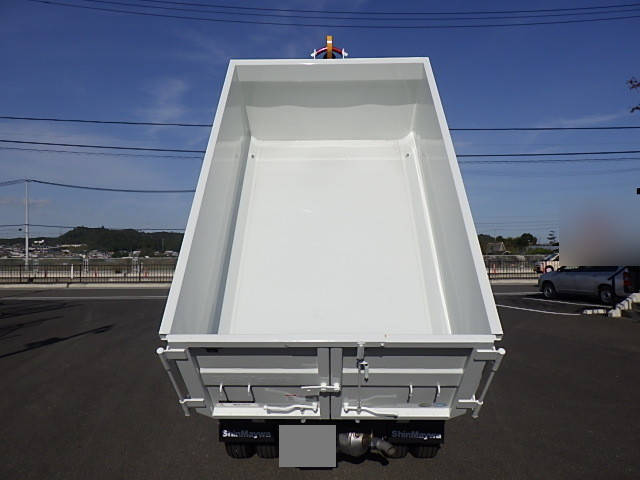 三菱ふそうキャンターコンテナ専用車小型（2t・3t）[写真15]