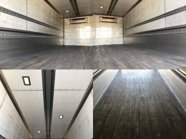 いすゞフォワード冷蔵冷凍ウイング中型（4t）[写真12]