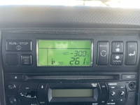 いすゞフォワード冷蔵冷凍ウイング中型（4t）[写真37]