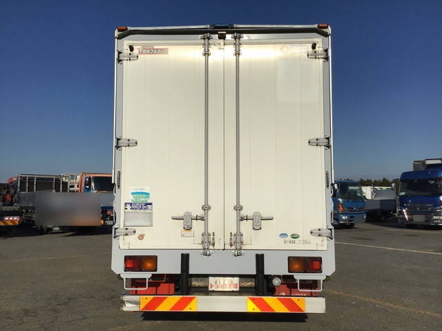 いすゞフォワード冷蔵冷凍ウイング中型（4t）[写真09]