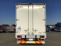 いすゞフォワード冷蔵冷凍ウイング中型（4t）[写真09]