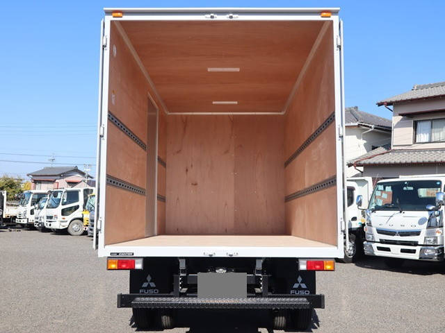 三菱ふそうキャンターアルミバン小型（2t・3t）[写真10]