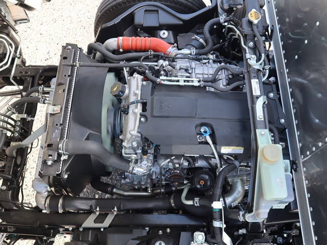 三菱ふそうキャンターアルミバン小型（2t・3t）[写真19]