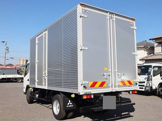 三菱ふそうキャンターアルミバン小型（2t・3t）[写真02]