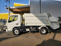 三菱ふそうキャンターパッカー車（塵芥車）小型（2t・3t）[写真08]