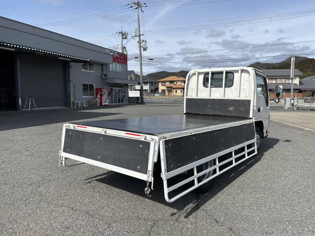 いすゞエルフ平ボディ小型（2t・3t）[写真12]