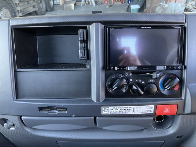 いすゞエルフ平ボディ小型（2t・3t）[写真32]