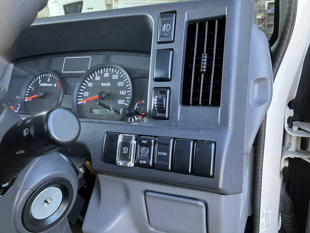 いすゞエルフ平ボディ小型（2t・3t）[写真36]