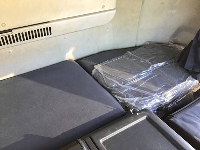 三菱ふそうスーパーグレートアルミウイング大型（10t）[写真31]