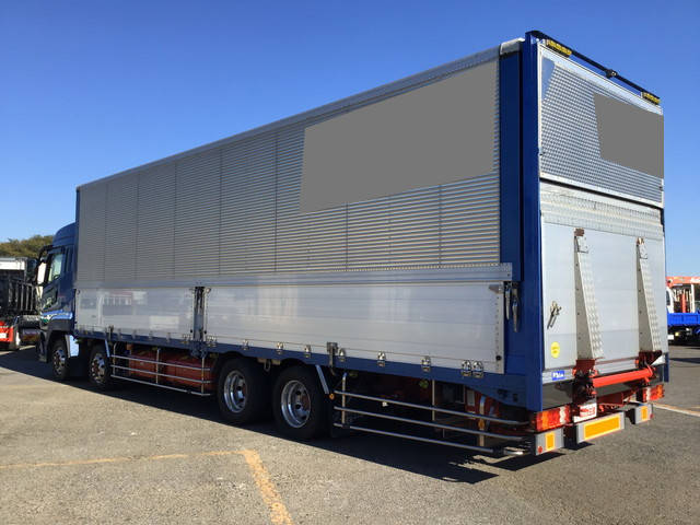 三菱ふそうスーパーグレートアルミウイング大型（10t）[写真04]