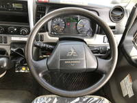 三菱ふそうキャンターダンプ小型（2t・3t）[写真28]