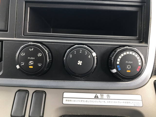 三菱ふそうキャンターダンプ小型（2t・3t）[写真31]