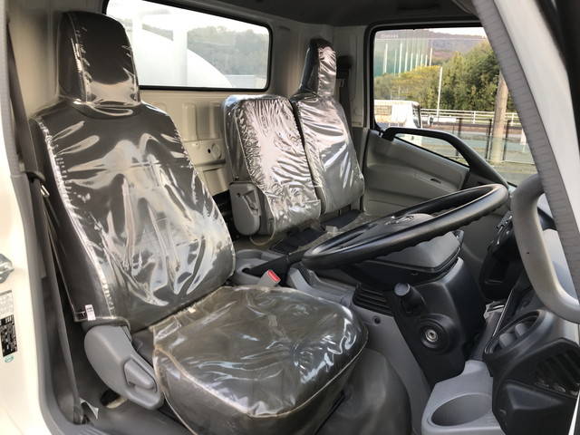 日野デュトロ散水車小型（2t・3t）[写真23]