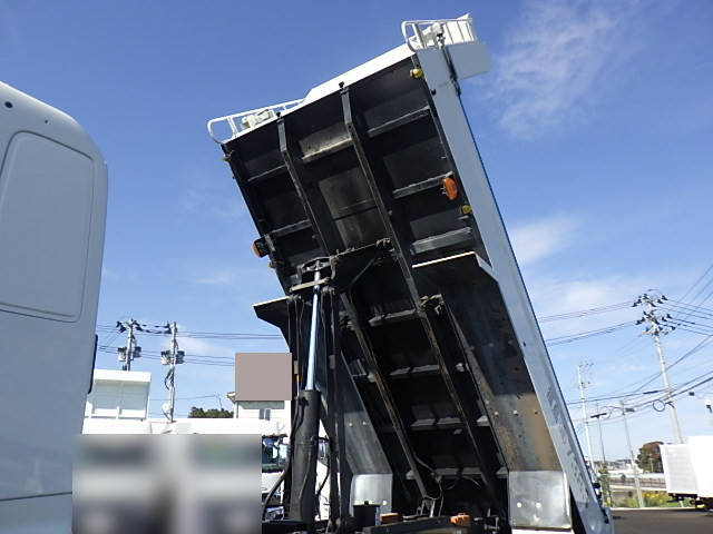日野プロフィアダンプ大型（10t）[写真17]
