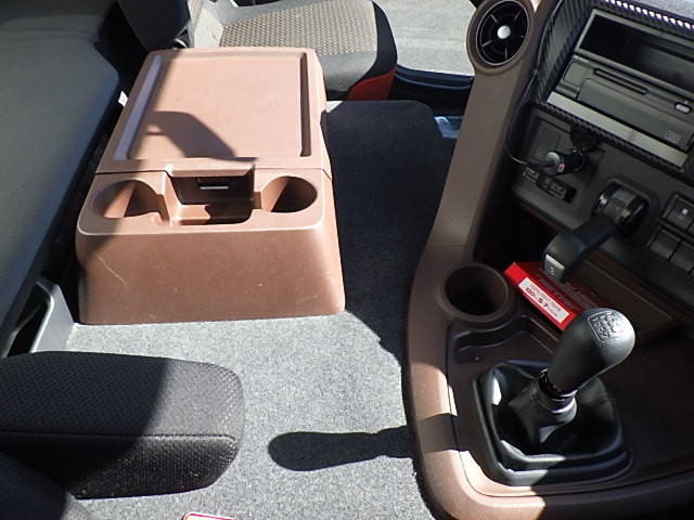 日野プロフィアダンプ大型（10t）[写真29]