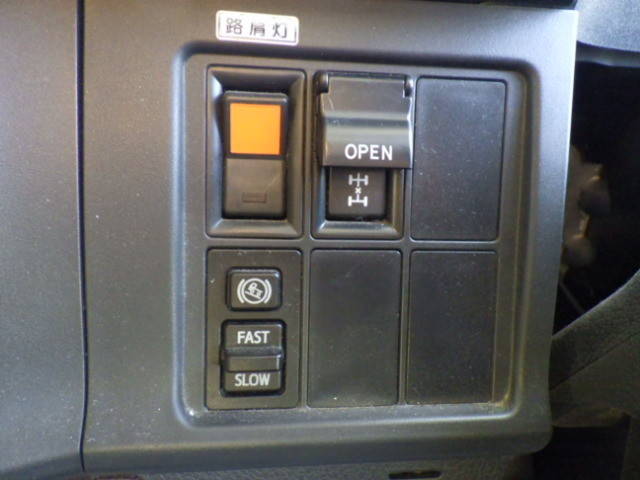 日野プロフィアダンプ大型（10t）[写真31]