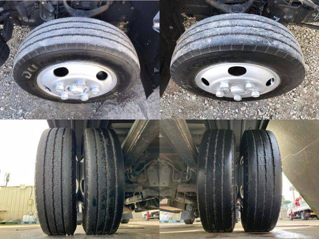 日野デュトロ平ボディ小型（2t・3t）[写真14]