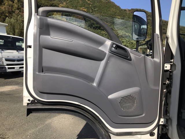 いすゞエルフ散水車小型（2t・3t）[写真22]