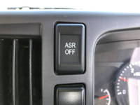 いすゞエルフ散水車小型（2t・3t）[写真34]