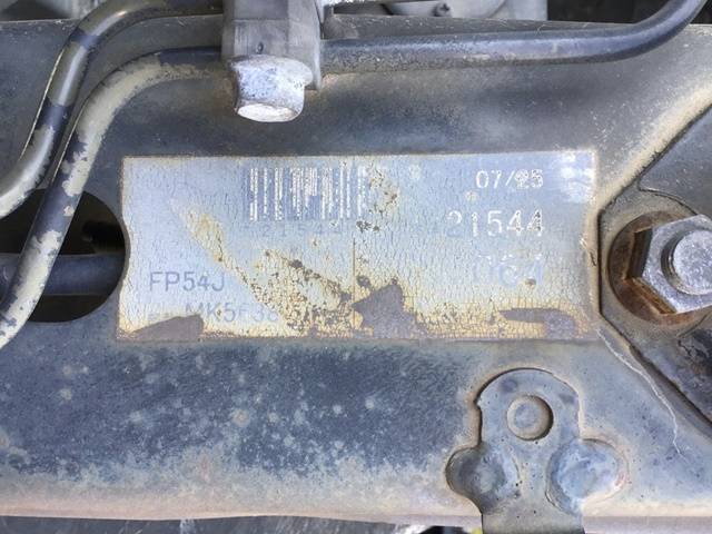 三菱ふそうスーパーグレートトレーラーヘッド（トラクターヘッド）大型（10t）[写真17]