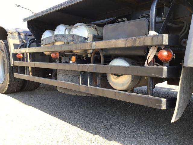 三菱ふそうスーパーグレートトレーラーヘッド（トラクターヘッド）大型（10t）[写真18]