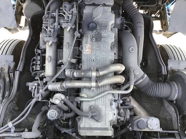 三菱ふそうスーパーグレートトレーラーヘッド（トラクターヘッド）大型（10t）[写真24]