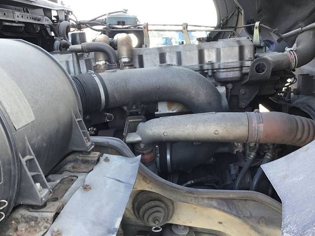 三菱ふそうスーパーグレートトレーラーヘッド（トラクターヘッド）大型（10t）[写真25]