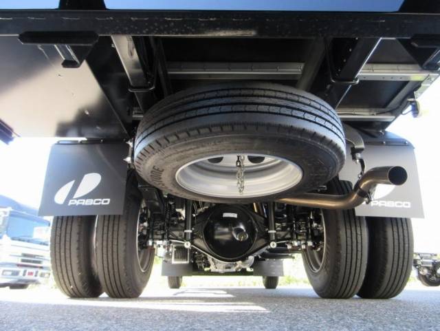 三菱ふそうキャンターアルミバン小型（2t・3t）[写真30]