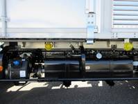 三菱ふそうキャンターアルミバン小型（2t・3t）[写真32]