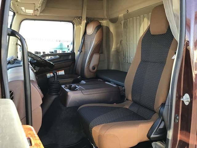 日野レンジャーアルミウイング中型（4t）[写真31]