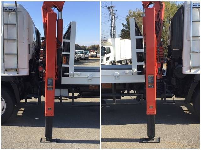 日野レンジャーセルフクレーン3段増トン（6t・8t）[写真17]