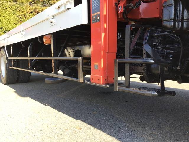 日野レンジャーセルフクレーン3段増トン（6t・8t）[写真19]