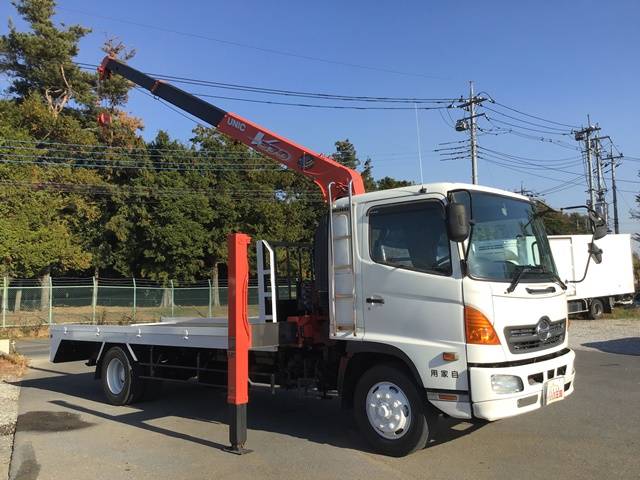 日野レンジャーセルフクレーン3段増トン（6t・8t）[写真03]