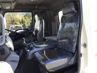 日野レンジャーセルフクレーン3段増トン（6t・8t）[写真31]