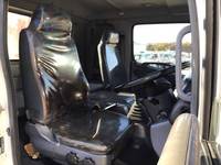 日野レンジャーセルフクレーン3段増トン（6t・8t）[写真35]