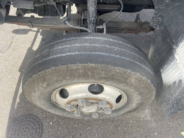 三菱ふそうキャンタークレーン3段小型（2t・3t）[写真11]