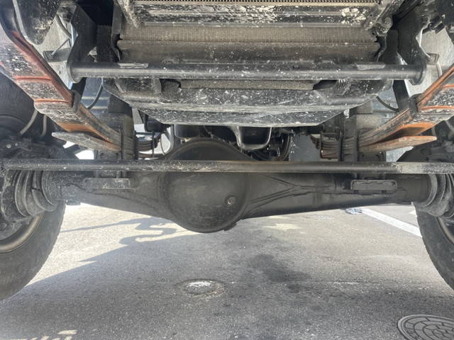 三菱ふそうキャンタークレーン3段小型（2t・3t）[写真12]