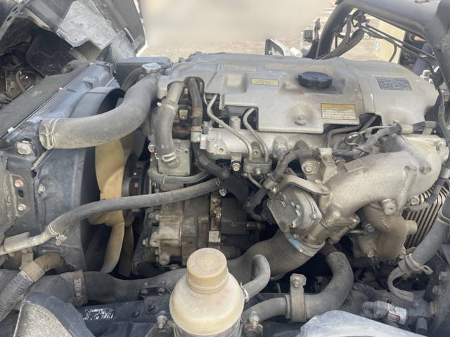 三菱ふそうキャンタークレーン3段小型（2t・3t）[写真13]