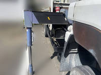 三菱ふそうキャンタークレーン3段小型（2t・3t）[写真09]